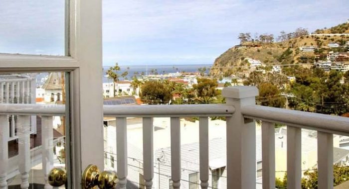 St. Lauren Hotel Room 5OB with balcony and ocean view of Avalon Bay